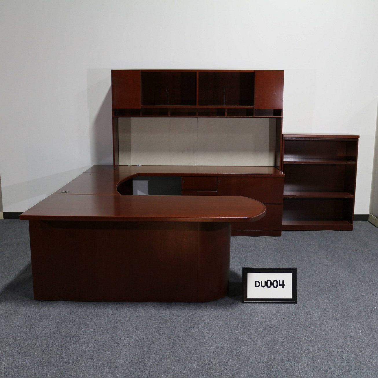 Paoli U shaped D-top desk right return w/ hutch & bookcase Left - Cherry wood