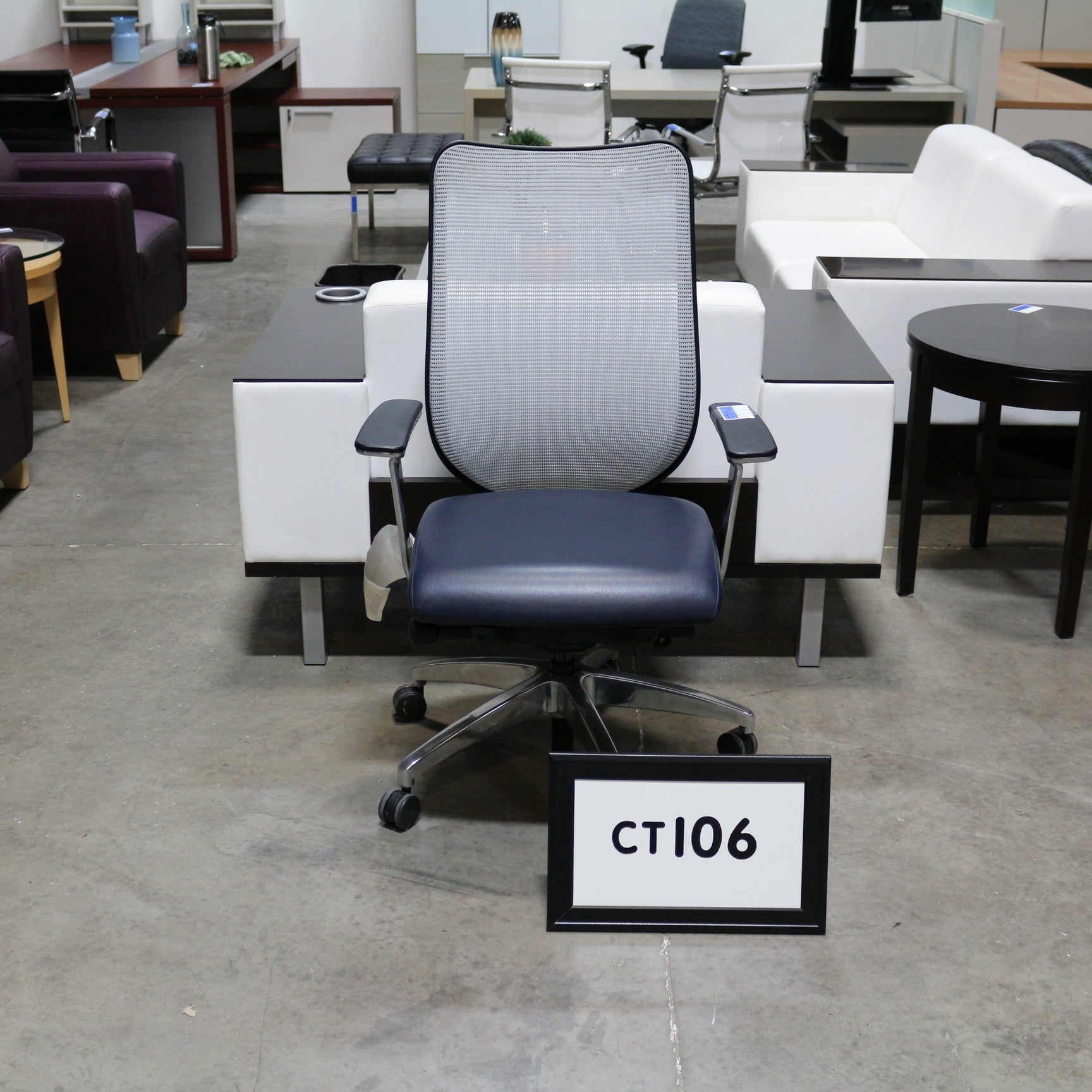 New HON Nucleus chair with fog mesh and Brisa vinyl seat  (NEW-Original cost $615)
