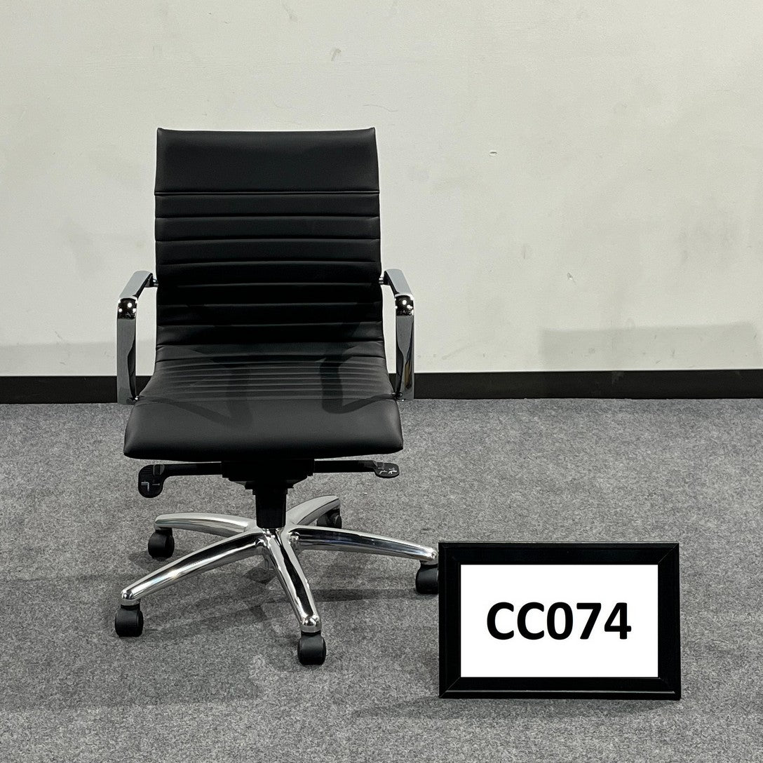 NEW Zeti Conferenceroom Chair Mid back black with chrome base