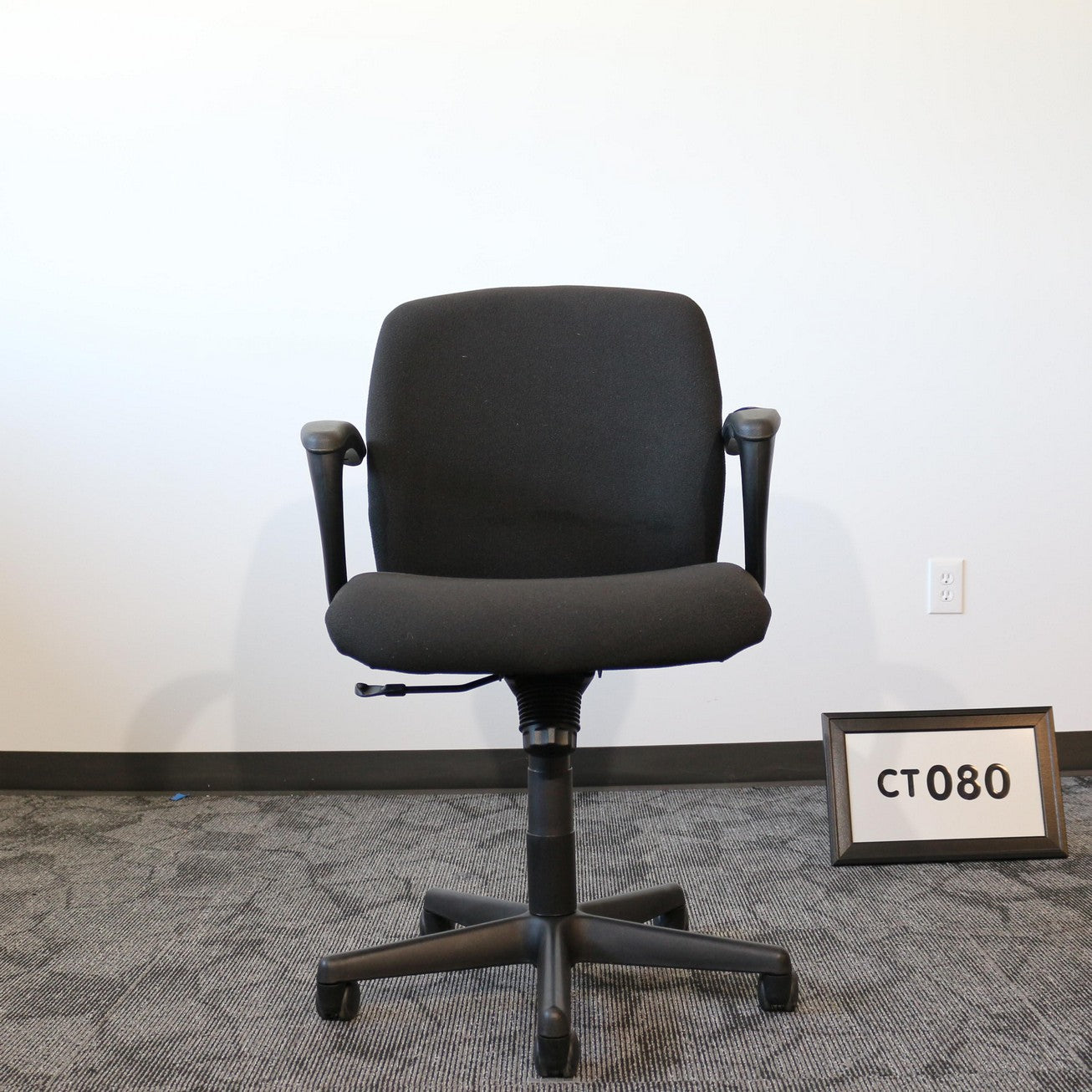 Black Fabric Task Chair