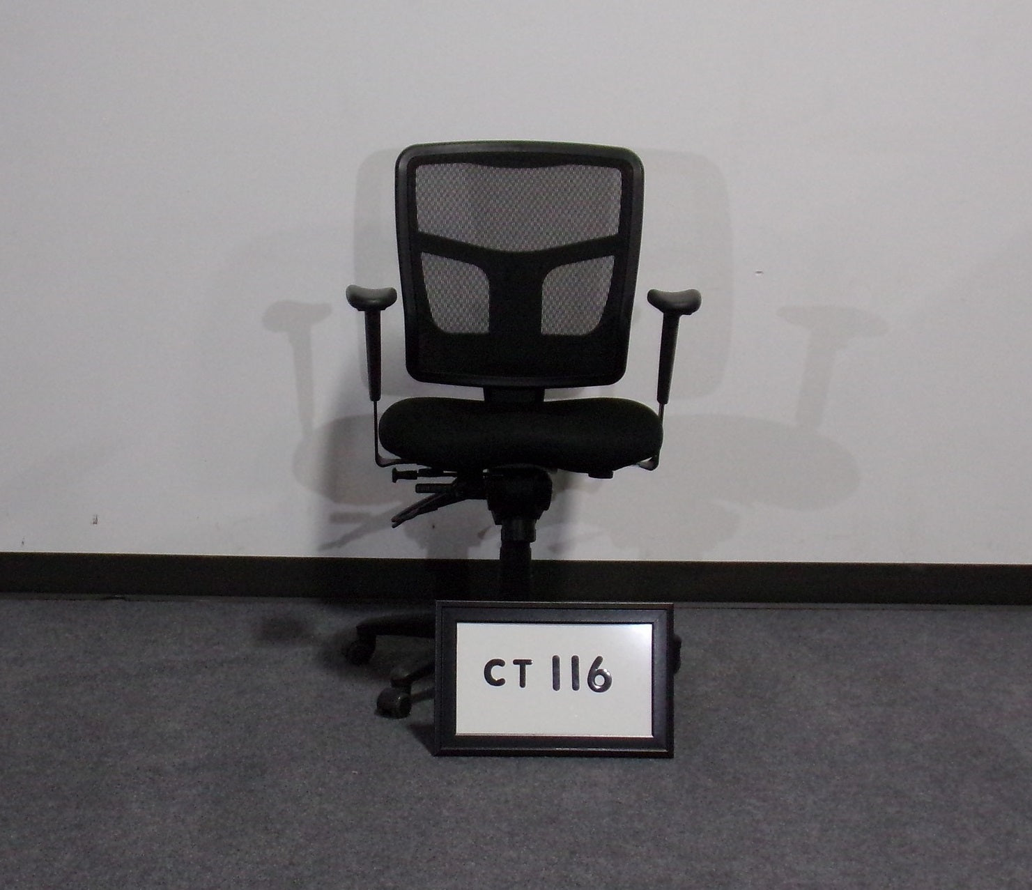mesh back task chair black fabric w/ seat slider front & back tilt rachet back 3 Paddle smoothfabric