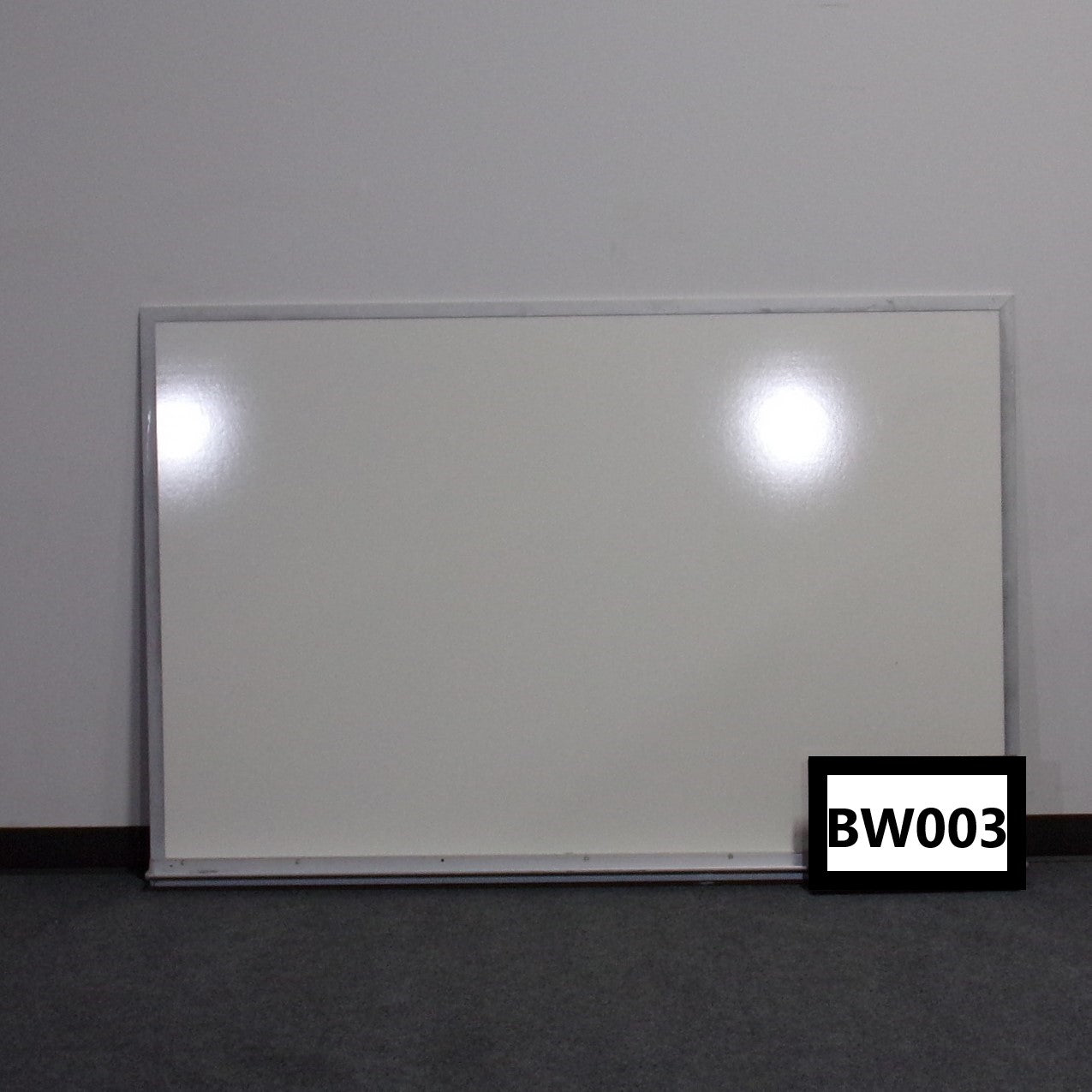 Whiteboard 6'x4'