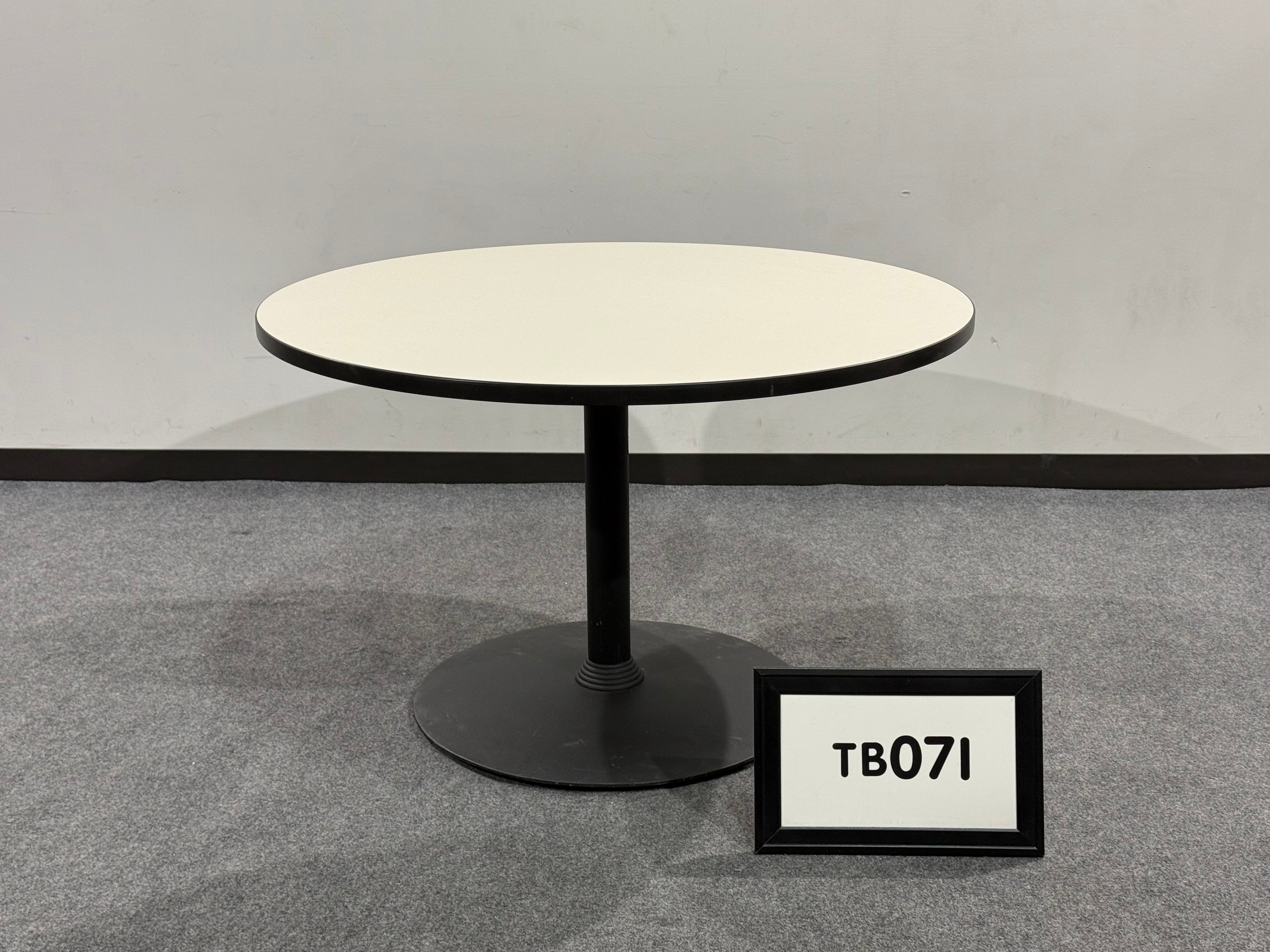 Lamninate off white breakroom tables 48" with disc base