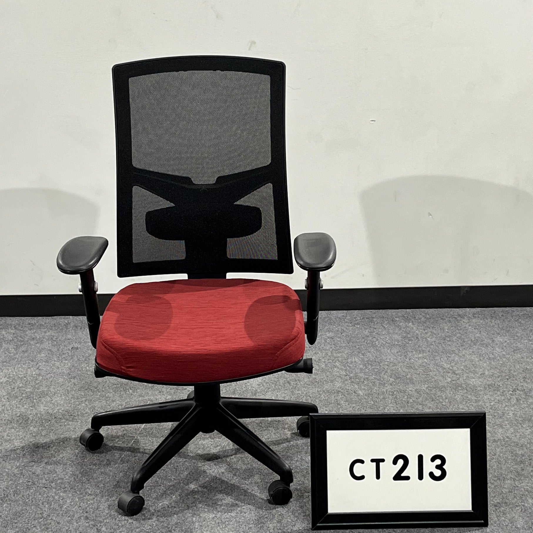 Showroom Sample Task chair mesh back with fabric seat- Adjustable