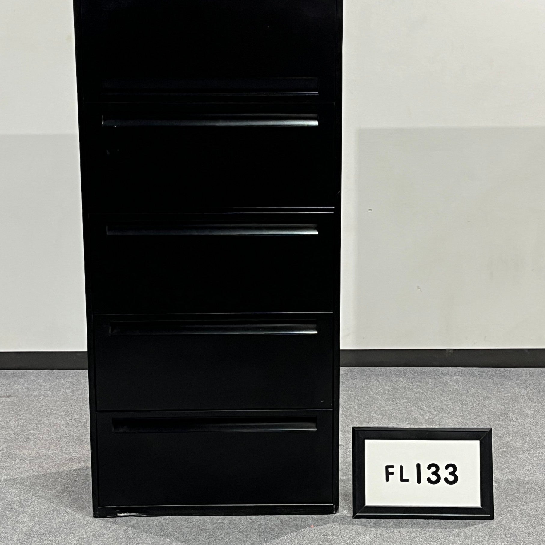 STEELCASE Lateral File Black 5 drawers 30" x 63.5" x 18"