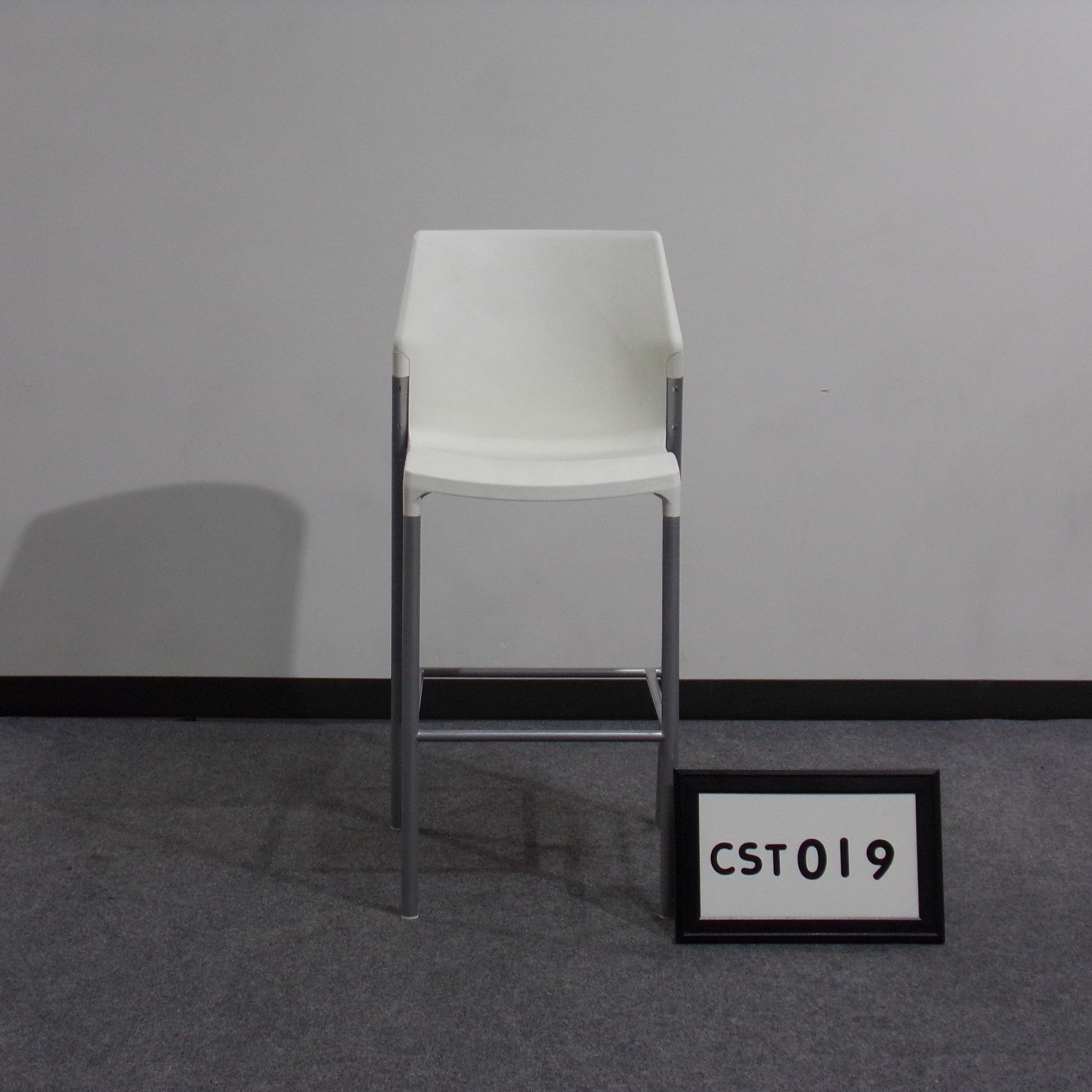 Groupe Lacasse bar height stool White plastic Silver base