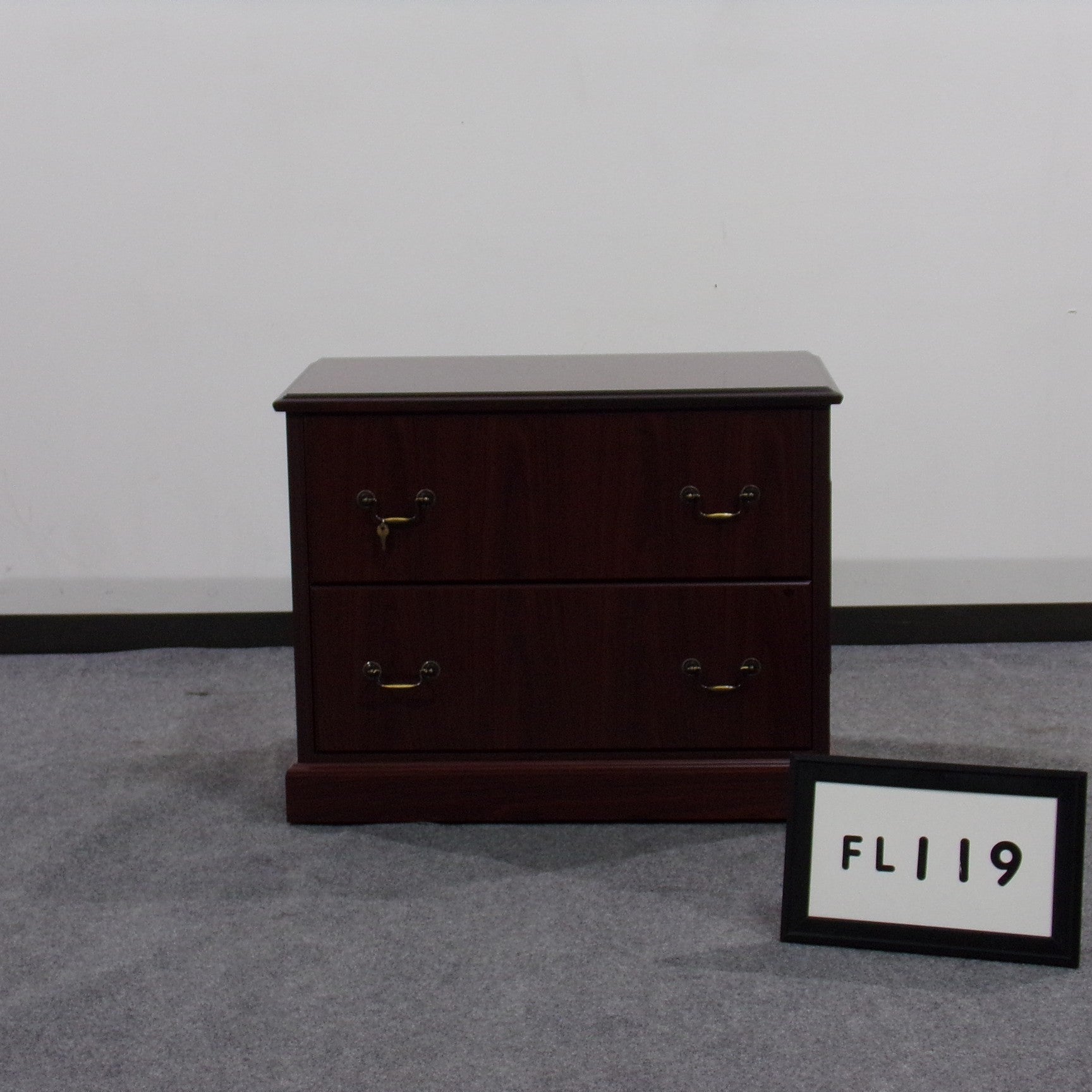 Lateral File Mahogany Wood Traditional Style w/ 2 drawers 38" x 30" x 21"