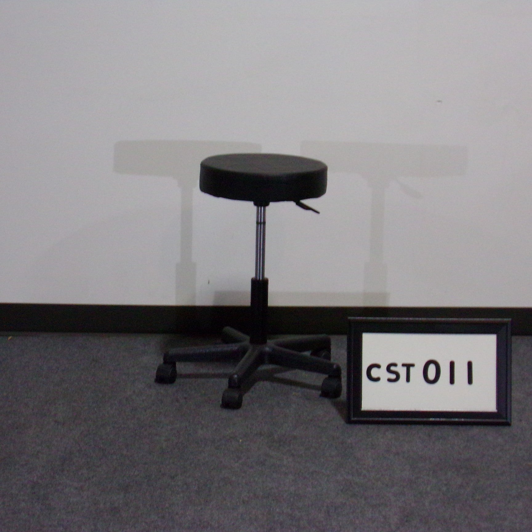 Medical stool Black vinyl seat, black plastic base