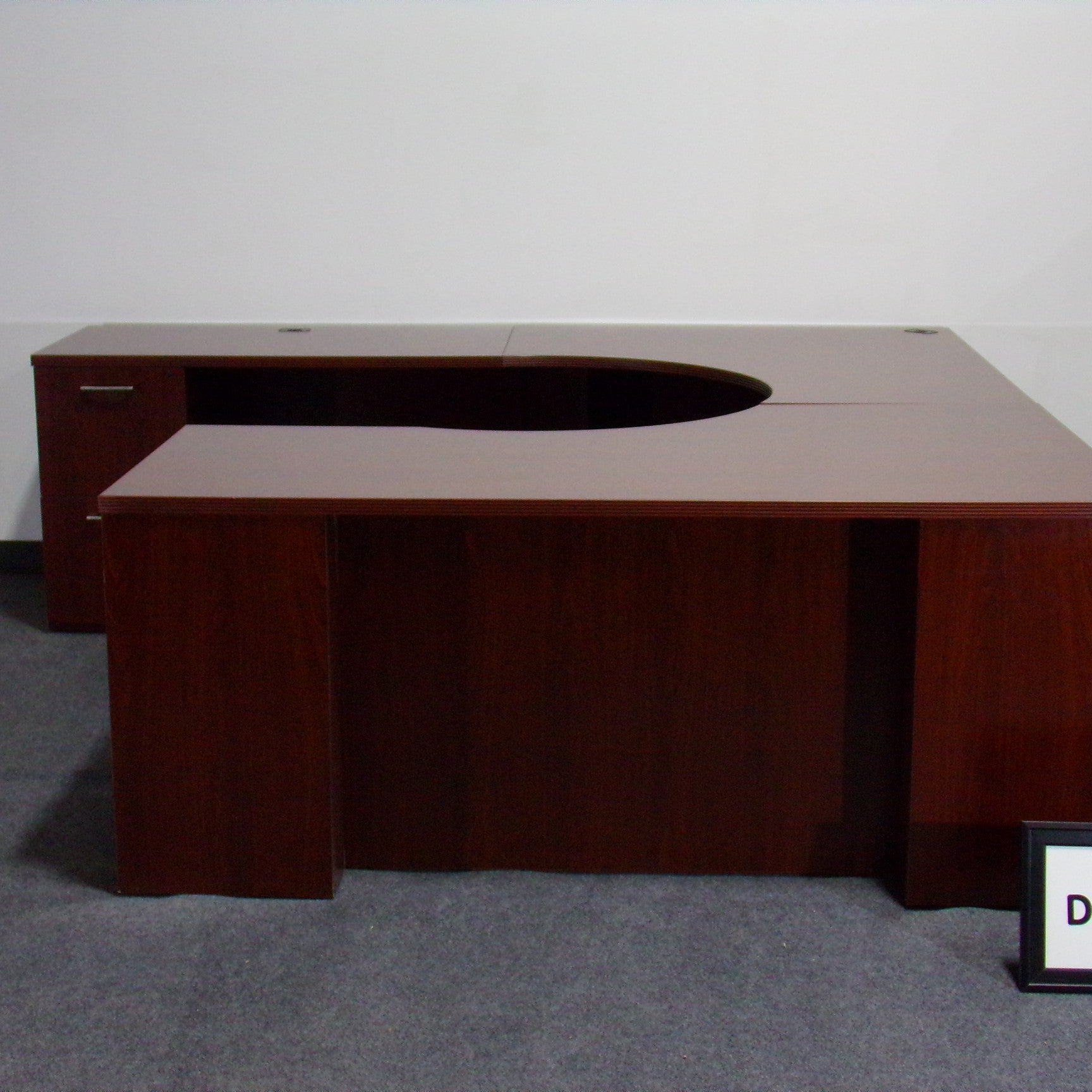 U-Shape Desk reeded edges (Left Hand) Mahogany Laminate w/ Return w/ FF. Desk- 72" x 42" / Return- 4