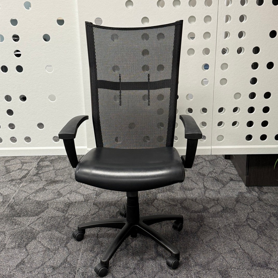 Paoli high back task chair black mesh back
