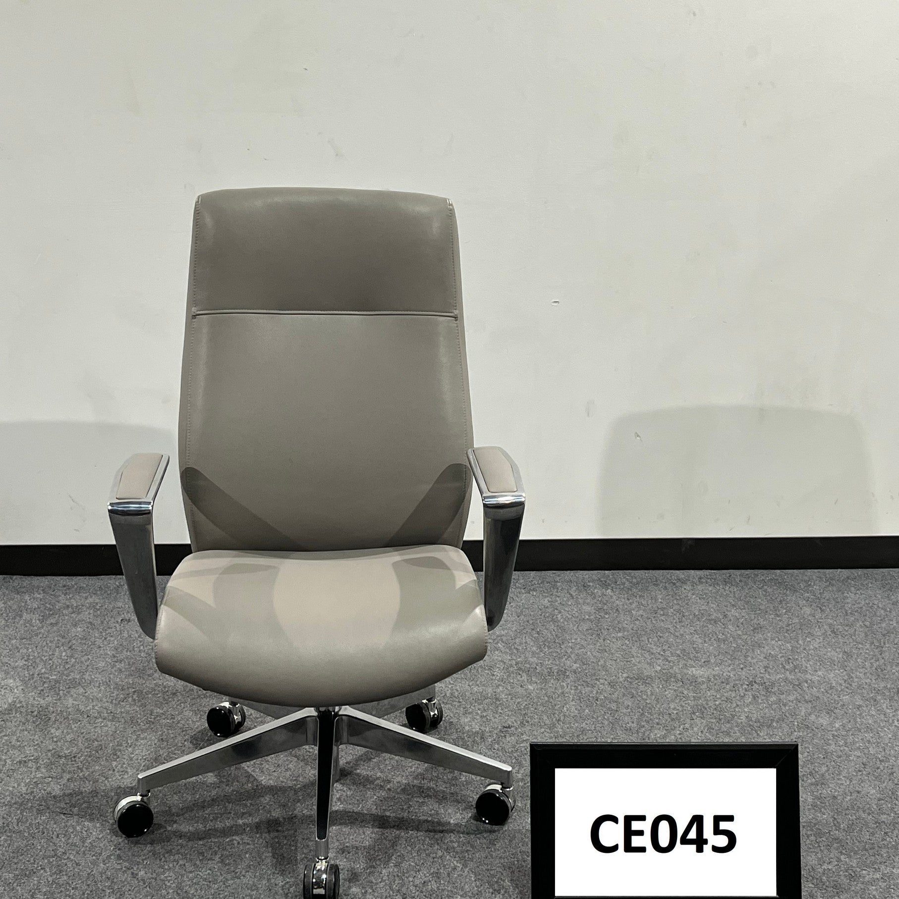Showroom Sample 9 to 5 Acclaim Executive chair Chrome arms and base