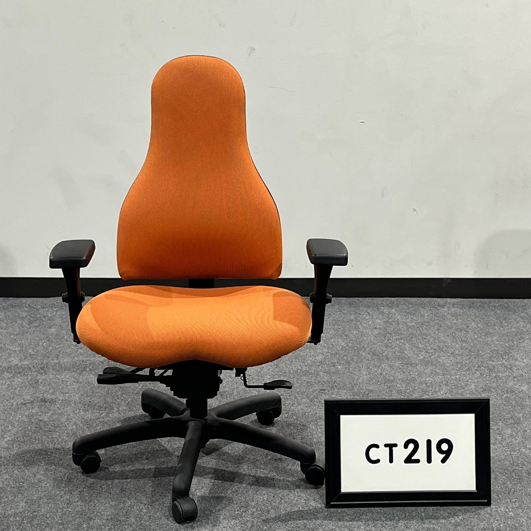 Showroom sample RFM Carmel BT  Task Chair IDEAL POSTURE Big Boy