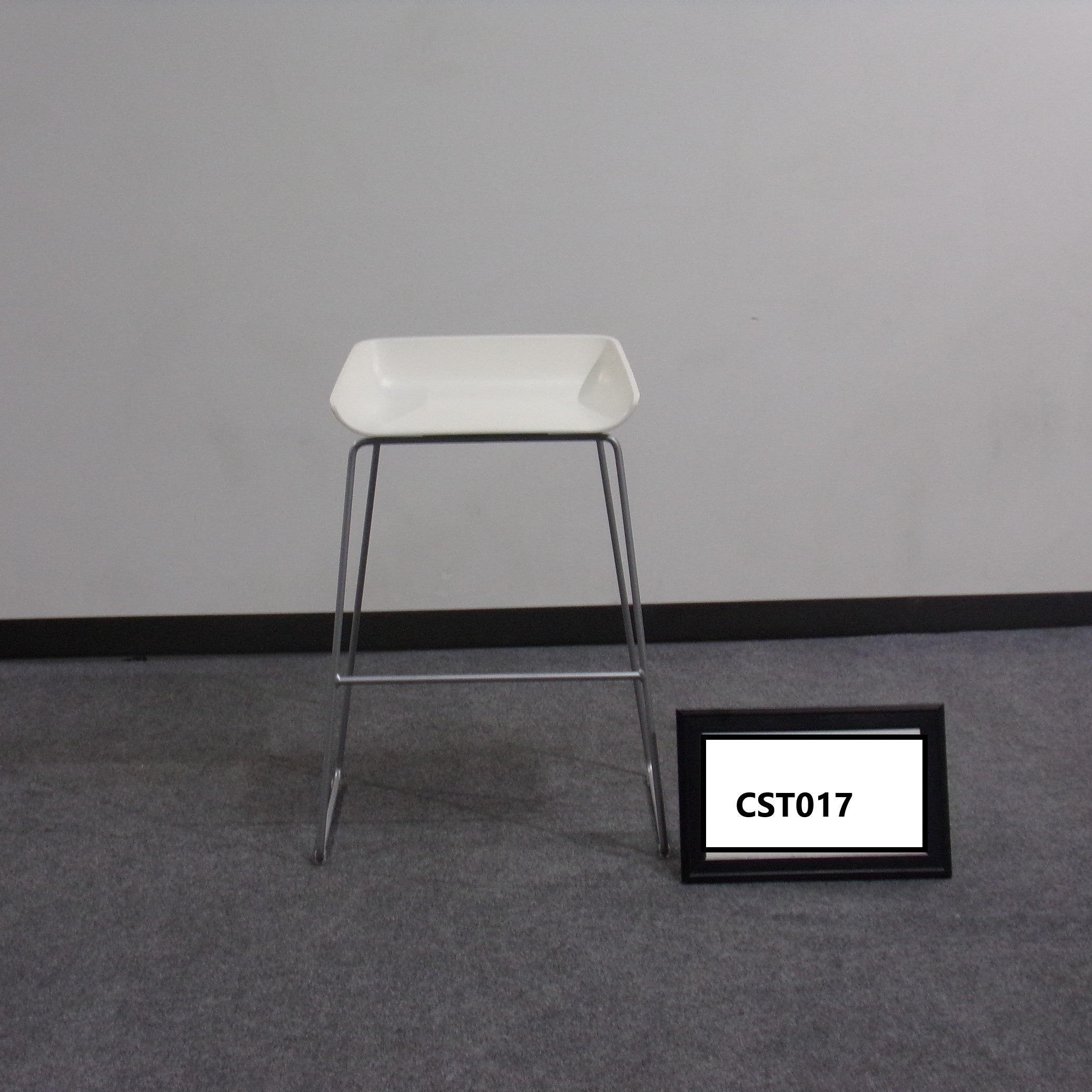 Stool White plastic seat Steel tubular base