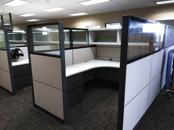 Steelcase Montage 66” H 6x7 Tan fabric w/ some glass L shaped work surface BBF