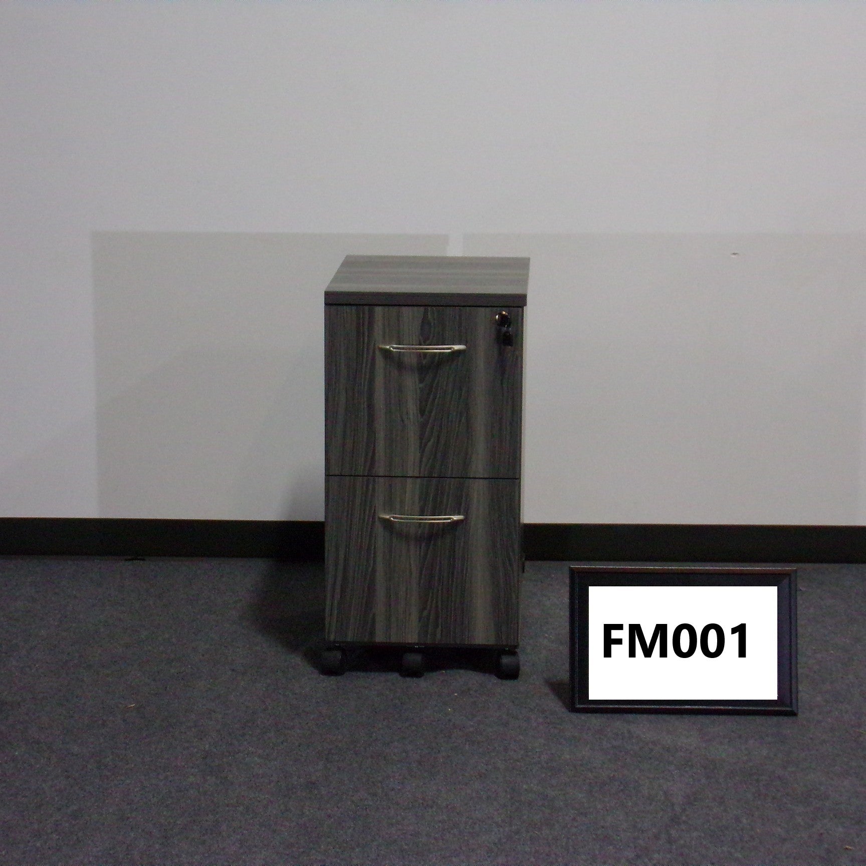 Mobile BF ped metal with cushion